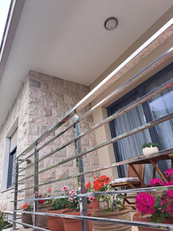 Apartment Benvenuti Kotor Luaran gambar