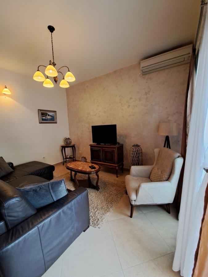 Apartment Benvenuti Kotor Luaran gambar