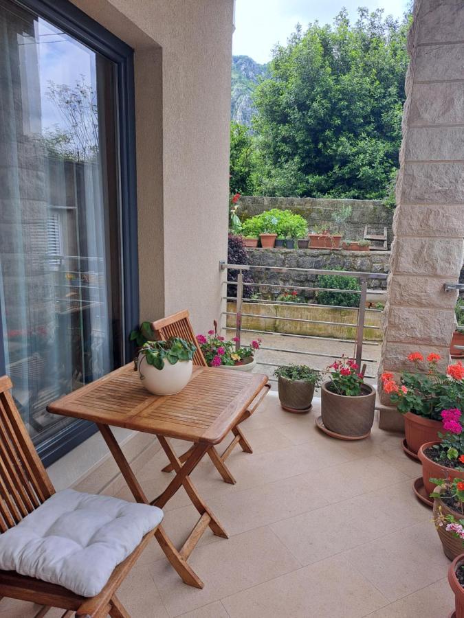 Apartment Benvenuti Kotor Luaran gambar